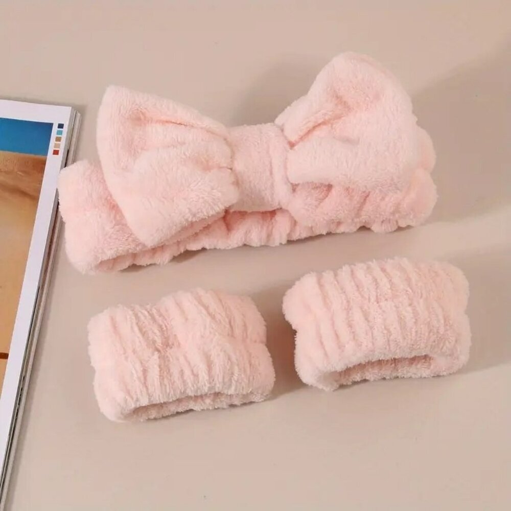 NWT - 3Pcs Spa Headband Wrist Band Set (SKU 0192)